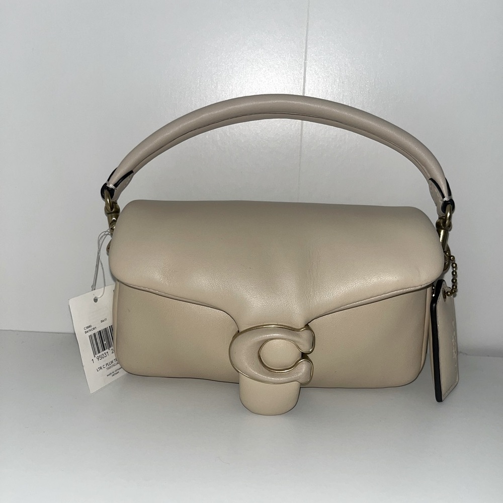 NWT Coach Pillow Tabby 18 - Ivory